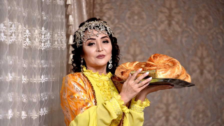 اسەل اسكار پوشۋتيلا ناد سلۋحامي و رومانە س ولجاسوم اباەم
